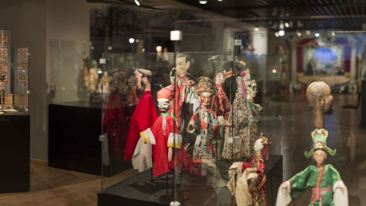 De la caverna al cine, un viaje por el mundo de los títeres en Gijón