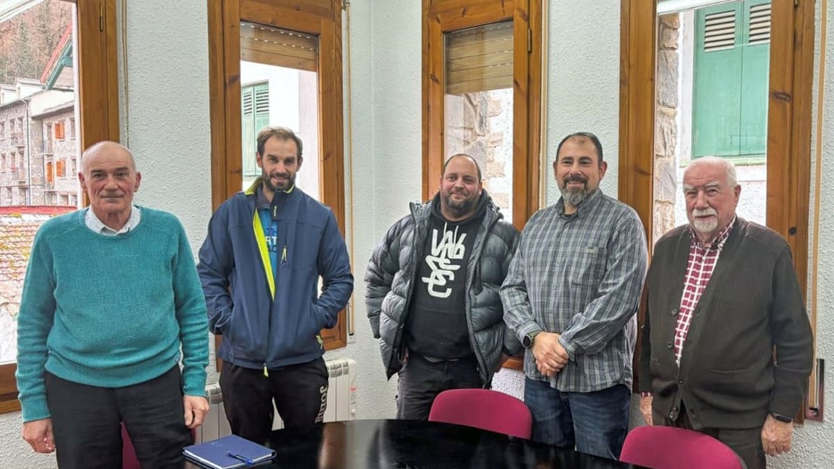 Manuel Callau toma posesión como nuevo alcalde de Seira