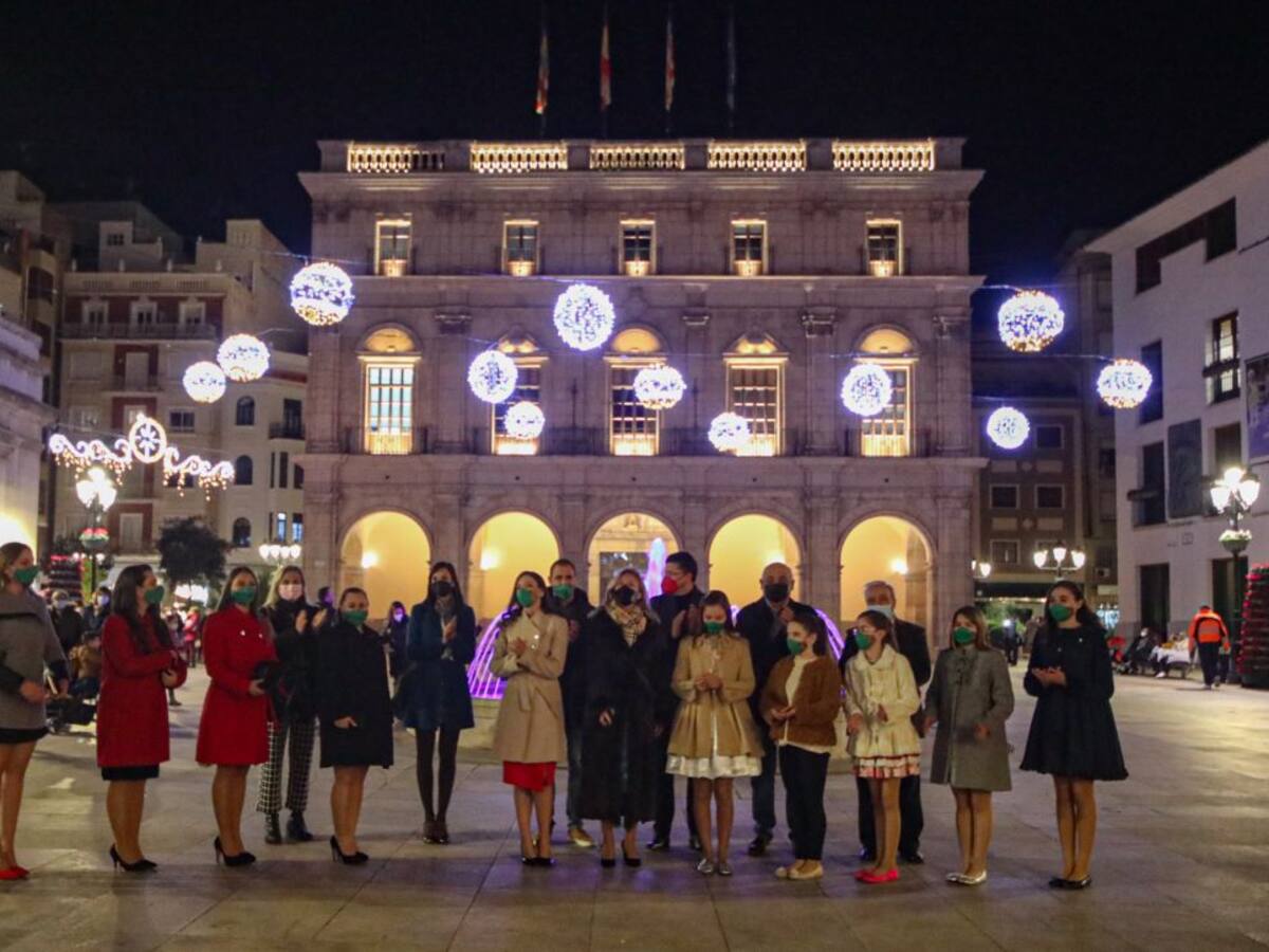 Castelló se ilumina con las luces de Navidad