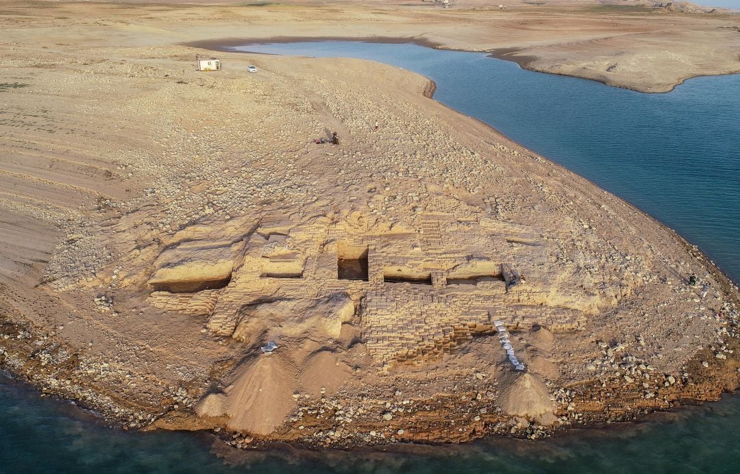 Los investigadores comparten imágenes del palacio de Kemane.