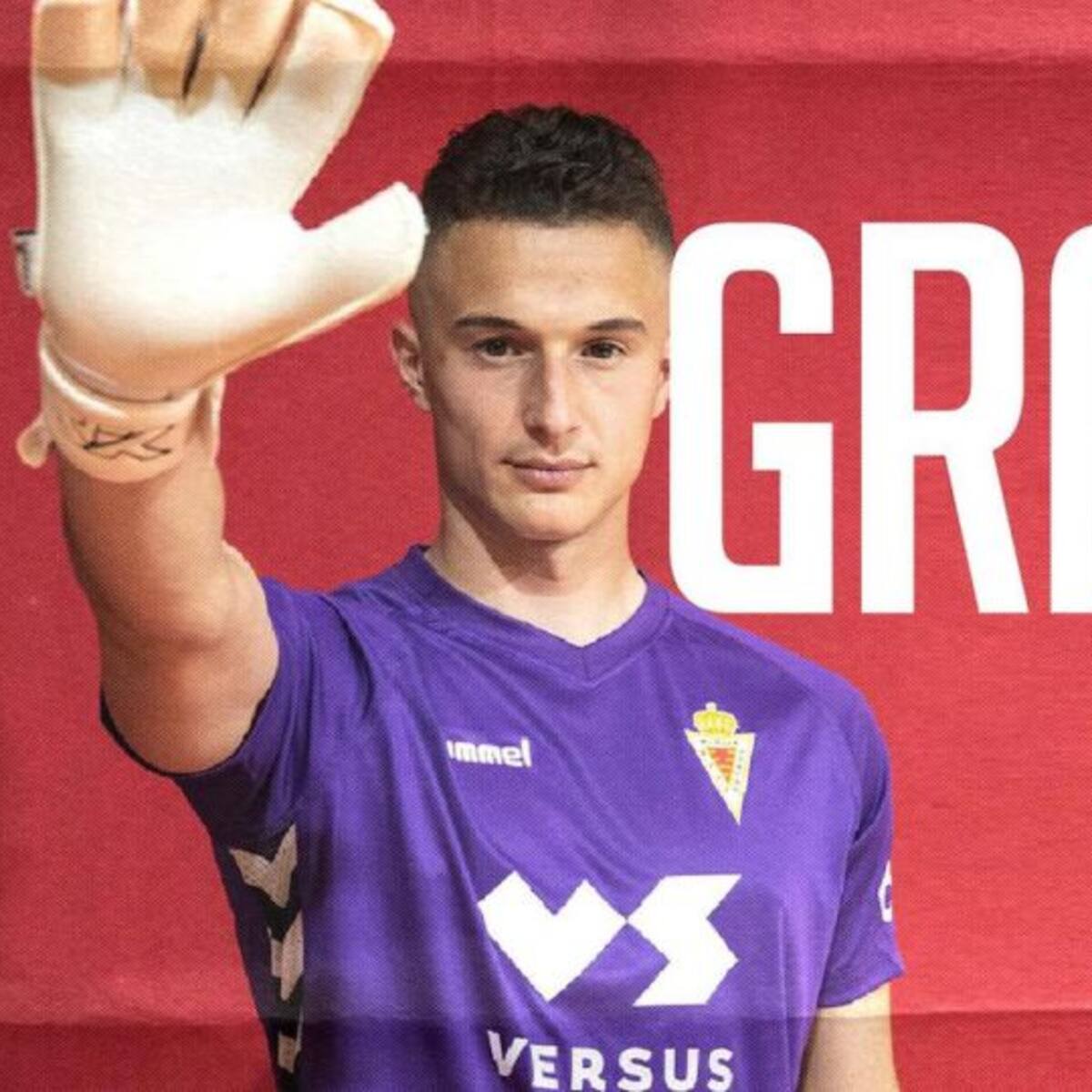 El Real Murcia rescinde a Tanis Marcellán