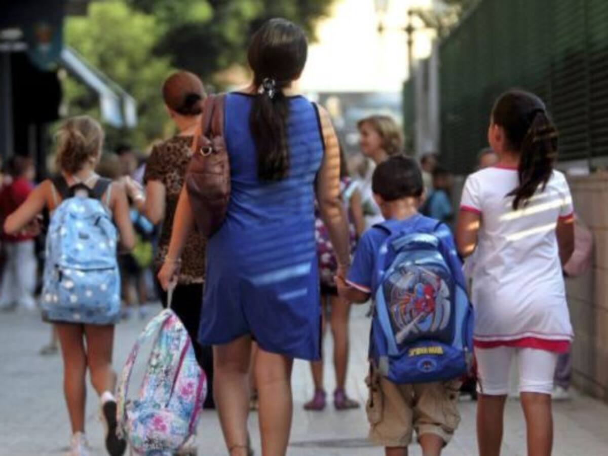 Madres que dejan de trabajar para cuidar a sus hijos