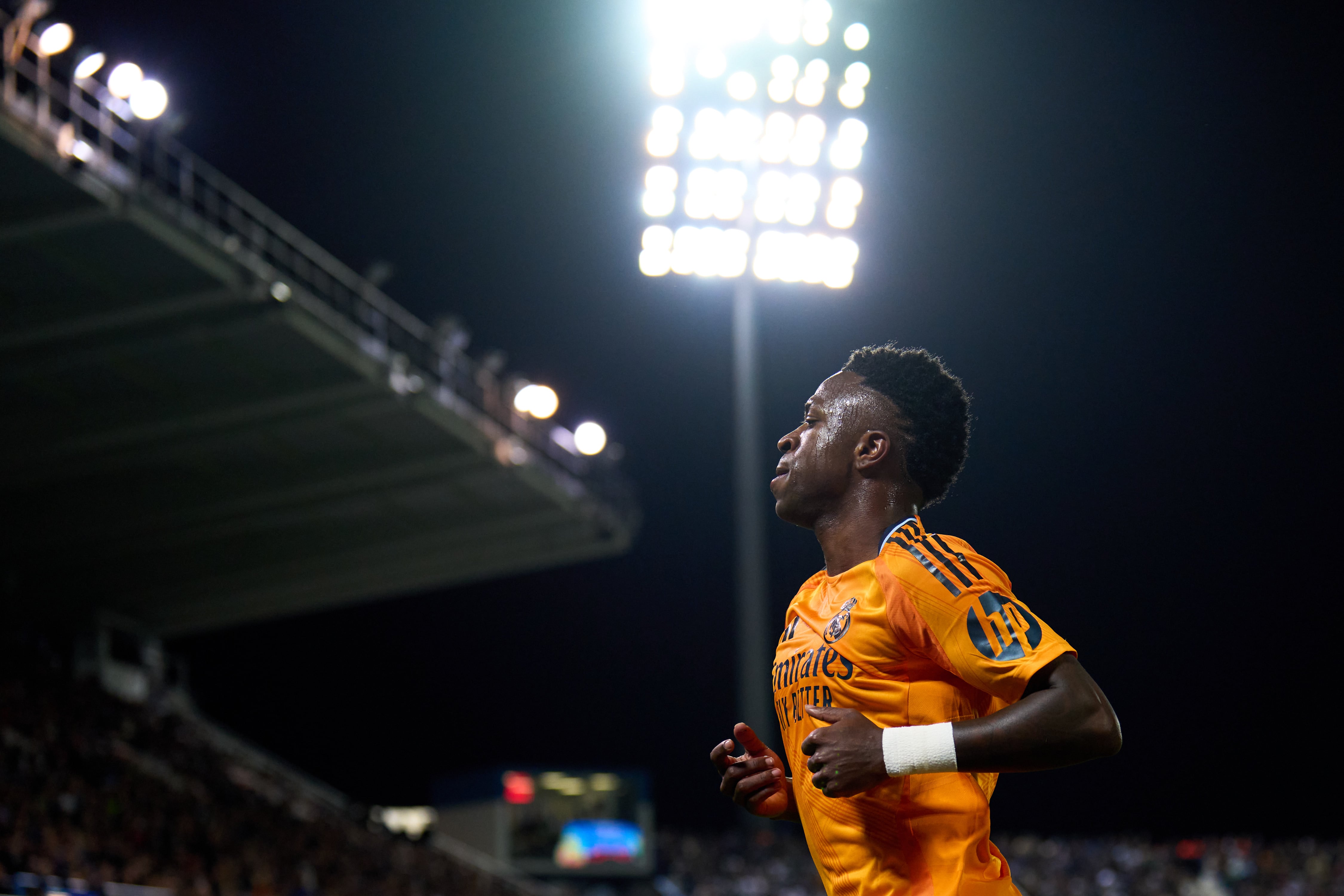 Vinicius, durante el partido de Liga entre CD Leganés y Real Madrid, disputado en el Estadio de Butarque