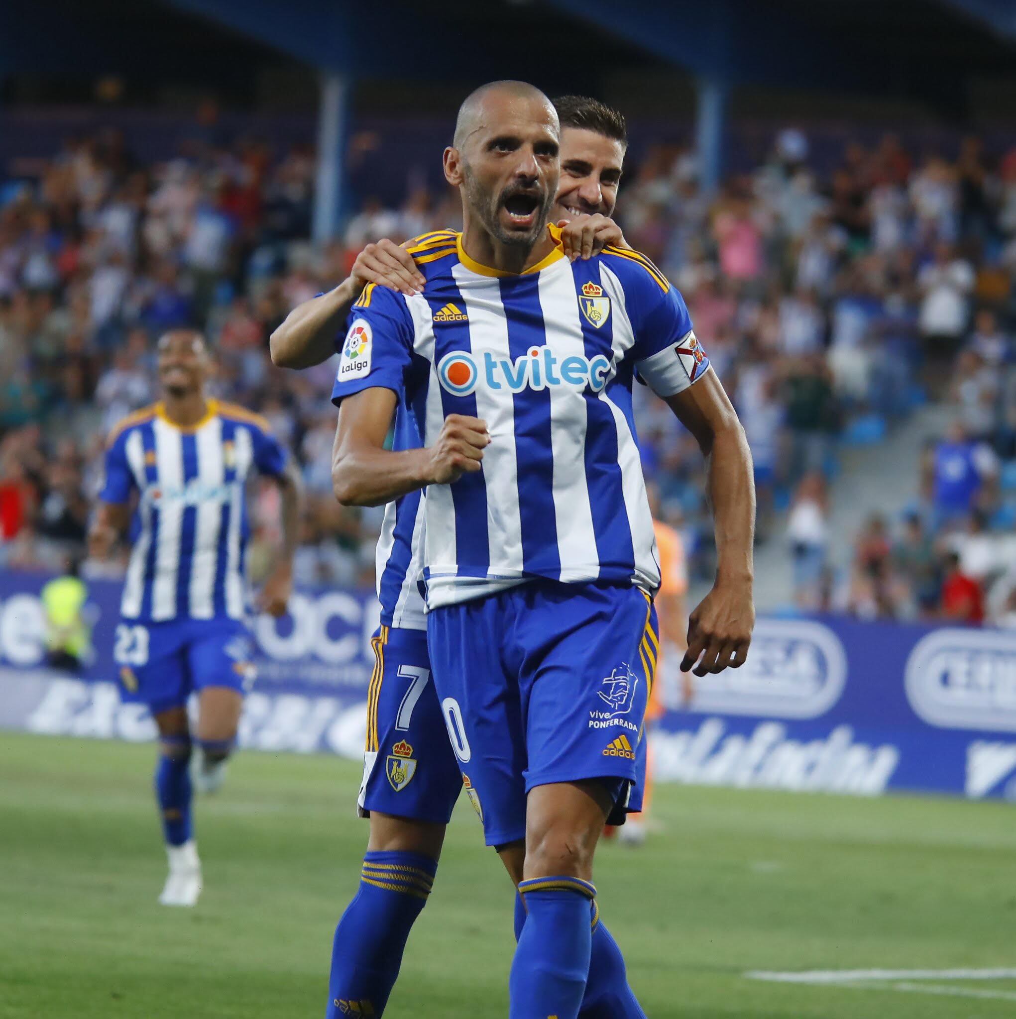 El brasileño jugará en el Rayo de Barcelona