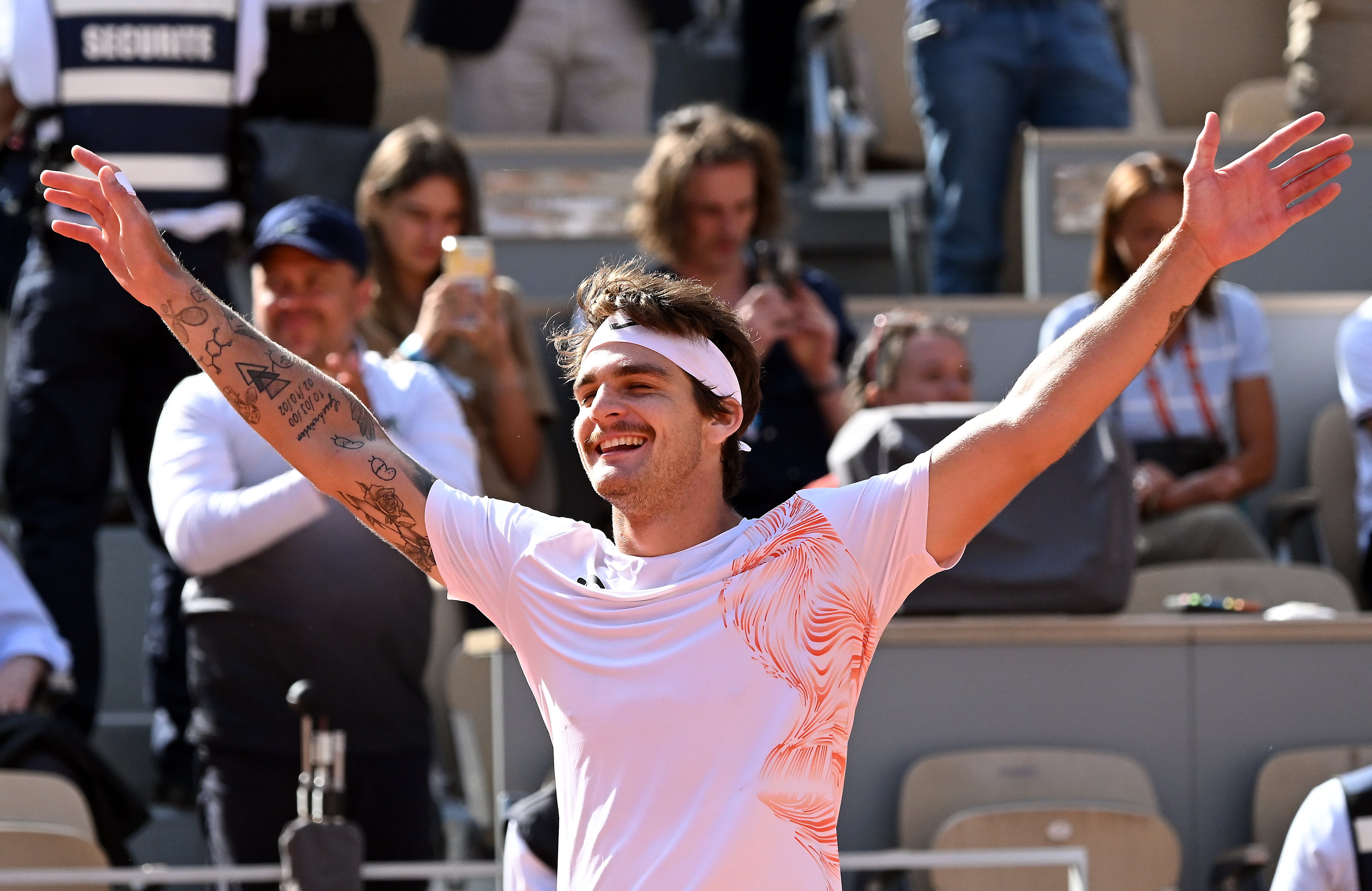 Thiago Seyboth celebra la victoria ante Daniil Medvedev.