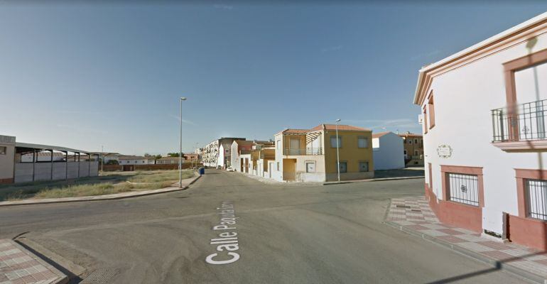 Calle Paquita Torres de Bailén, vía en la que se encuentra la vivienda donde se produjo el incendio.