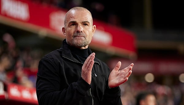GRANADA, SPAIN - NOVEMBER 18: Paco Lopez, new head coach of Granada CF looks on prior the LaLiga Smartbank match between Granada CF and Albacete BP at Estadio Nuevo Los Carmenes on November 18, 2022 in Granada, Spain. (Photo by Fermin Rodriguez/Quality Sport Images/Getty Images)