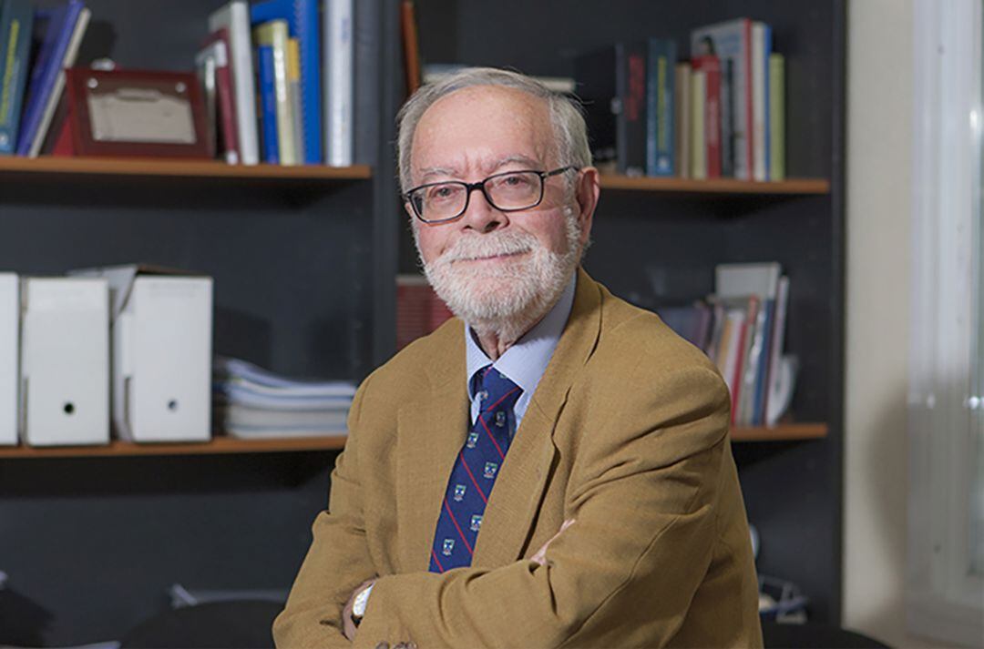 El científico español, Emilio Muñoz Ruiz, experto en el campo de los estudios de ciencia, tecnología y sociedad, en una foto de archivo