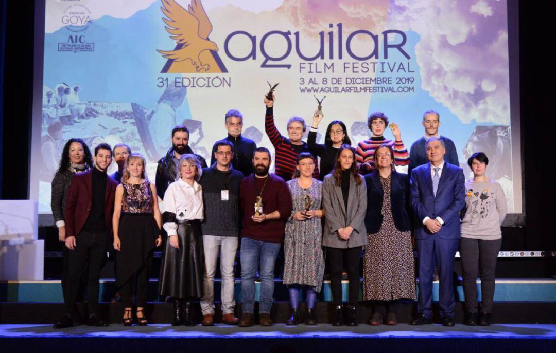 Foto de los últimos premiados en el Aguilar Film Festival