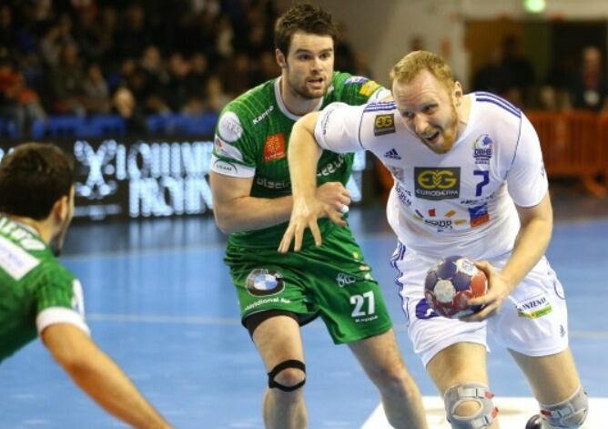 Revin durante un acción en ataque la temporada pasada.