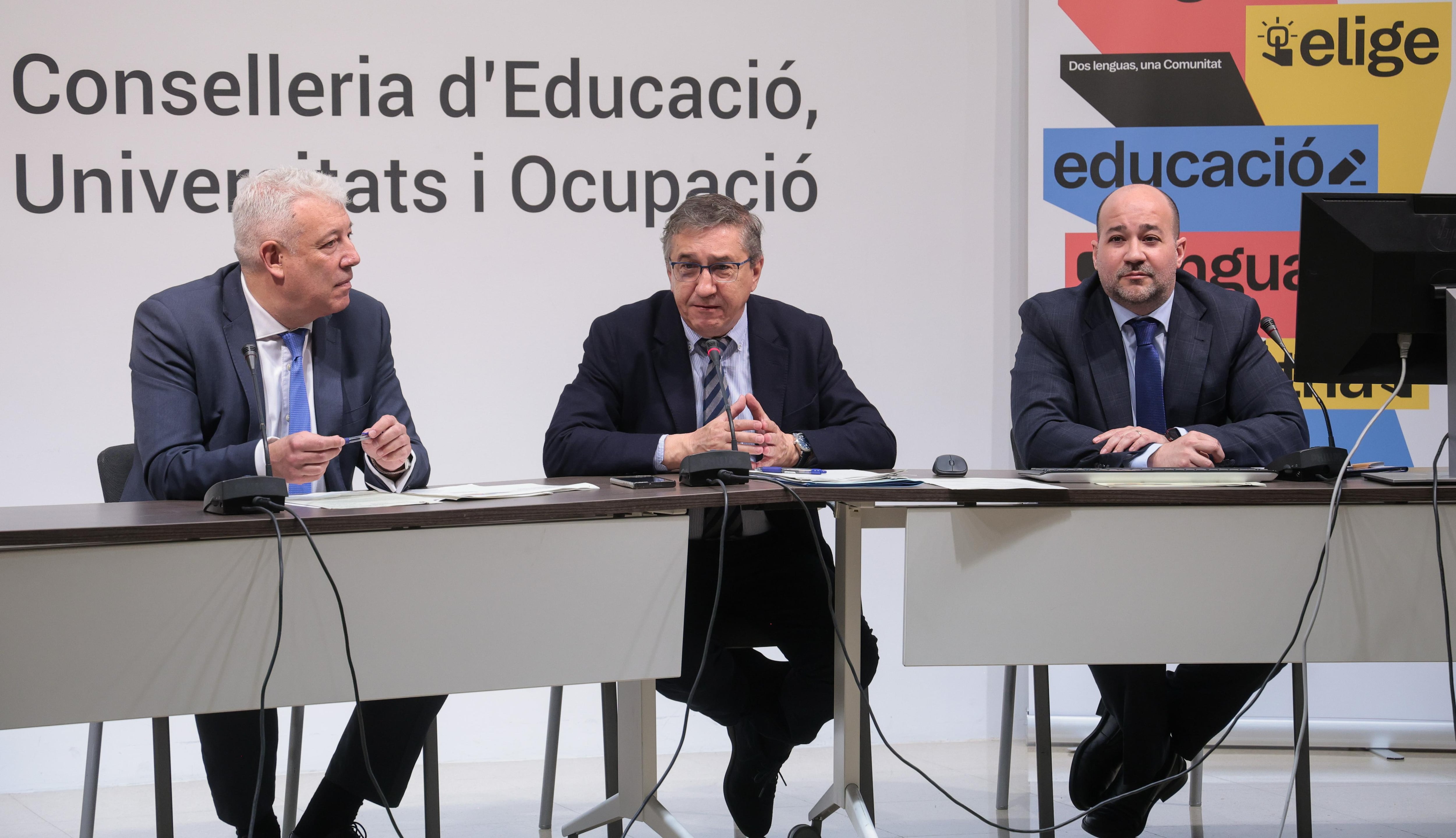 El conseller de Educación, José Antonio Rovira, durante la rueda de prensa de este miércoles.