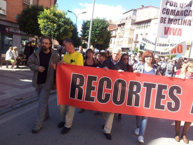 Protesta reivindicativa del colectivo &#039;La Otra Guadalajara&#039; en Molina de Aragón.