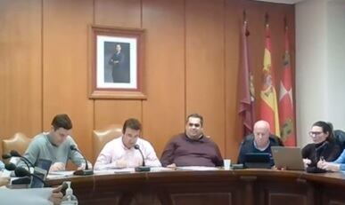 Un momento de la sesión plenaria correspondiente al mes de noviembre en la que quedaron aprobados las Fiestas Locales para 2023