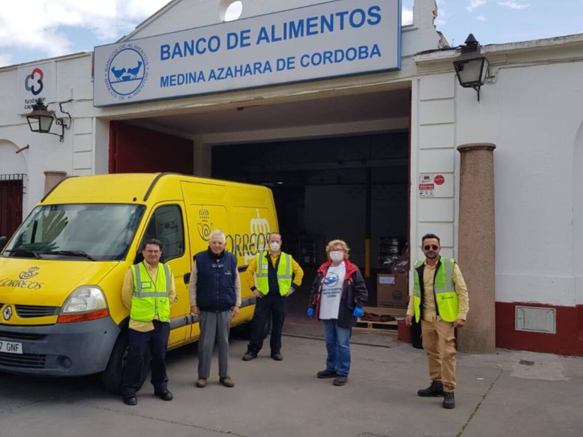 El Banco de Alimentos advierte de que personas desafavorecida desconocen como acceder a las ayudas de comida