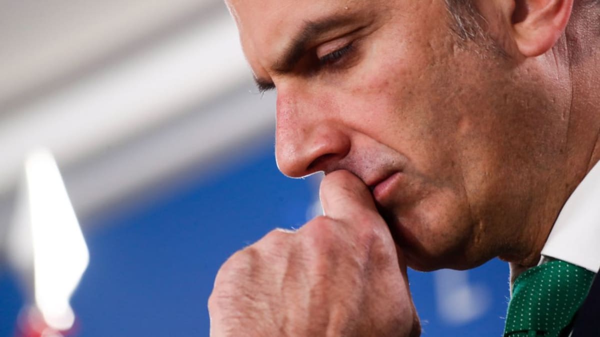 Vox exige a Ortega Smith que devuelva el acta de diputado cuando se ejecute su expulsión del partido