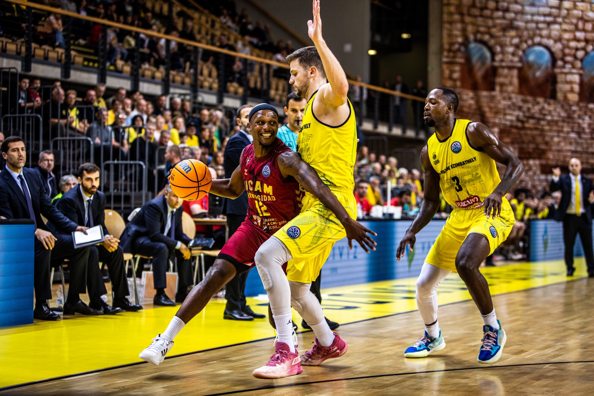 Imagen del Falco Vulcano-UCAM Murcia CB de la Basketball Champions League