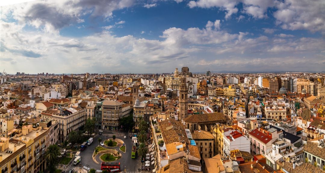 La ciudad de València supera en 2020 la barrera de los 800.000 habitantes nueve años después de perderlos.