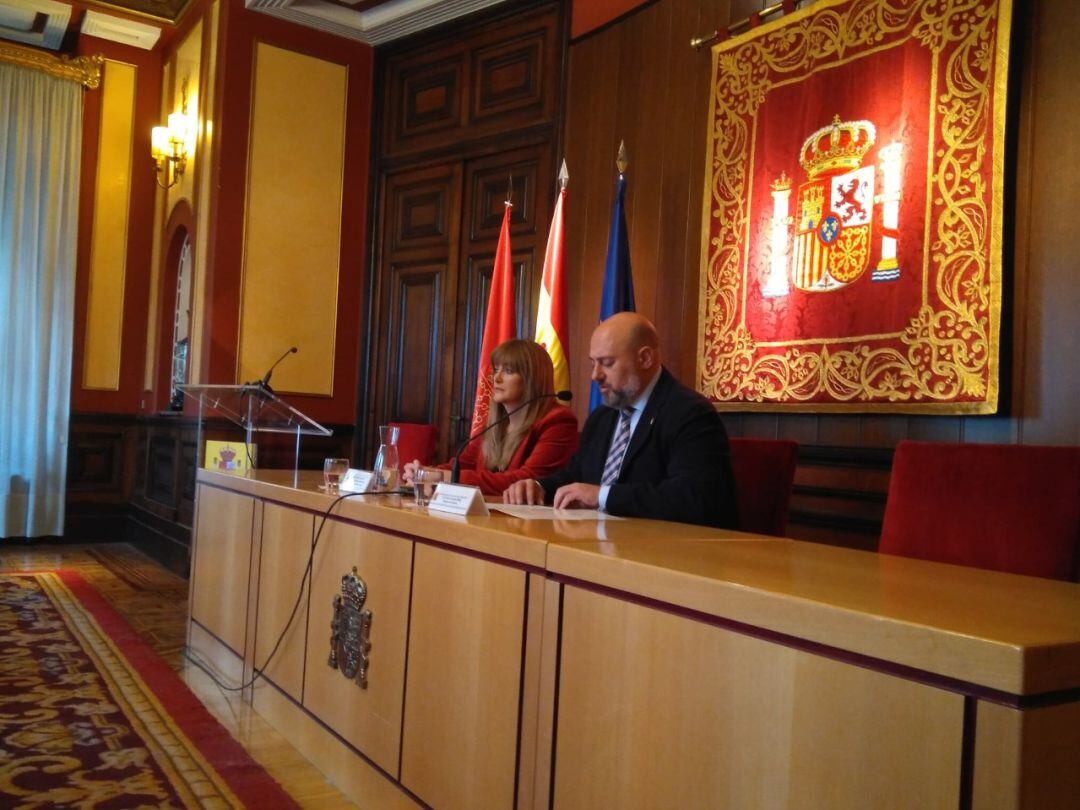 En Pamplona, el delegado del Gobierno en Navarra, José Luis Arasti, presenta los actos organizados para conmemorar el Día Internacional de la Eliminación de la Violencia contra la Mujer