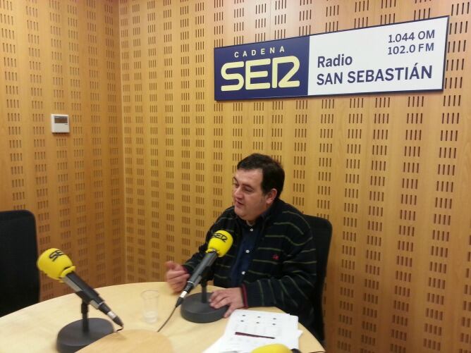 El socialista Ernesto Gasco, durante su entrevista en 'Hoy Por Hoy San Sebastián'