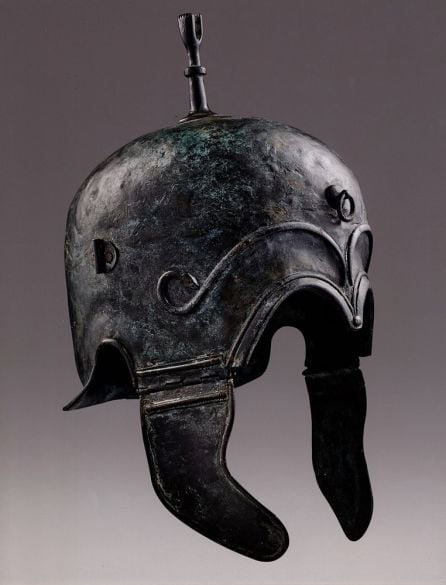 Casco celtíbero recuperado procedente del yacimiento de Arátikos, en Aranda de Moncayo (Zaragoza)