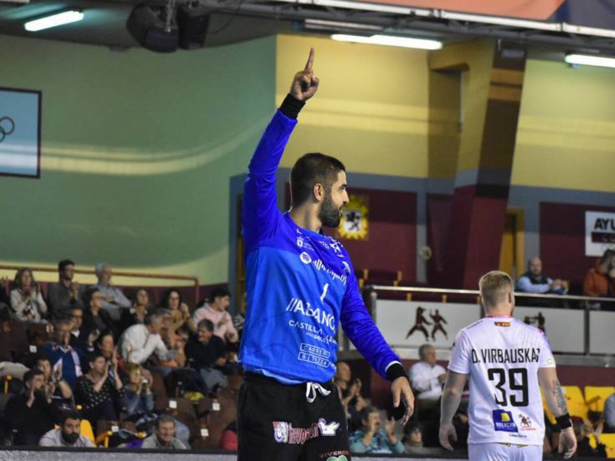 ABANCA Ademar asegura su portería a largo plazo