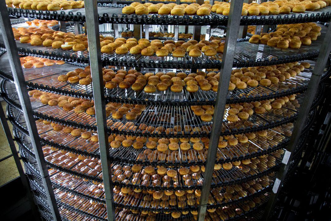 Producción de pan en Vicky Foods