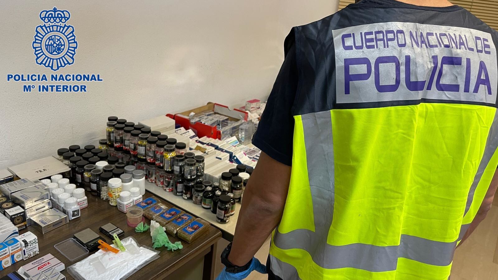 Anabolizantes y drogas incautadas en Alicante