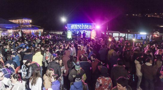 Ambiente después del esquí en el &#039;Marchica&#039; de Formigal.