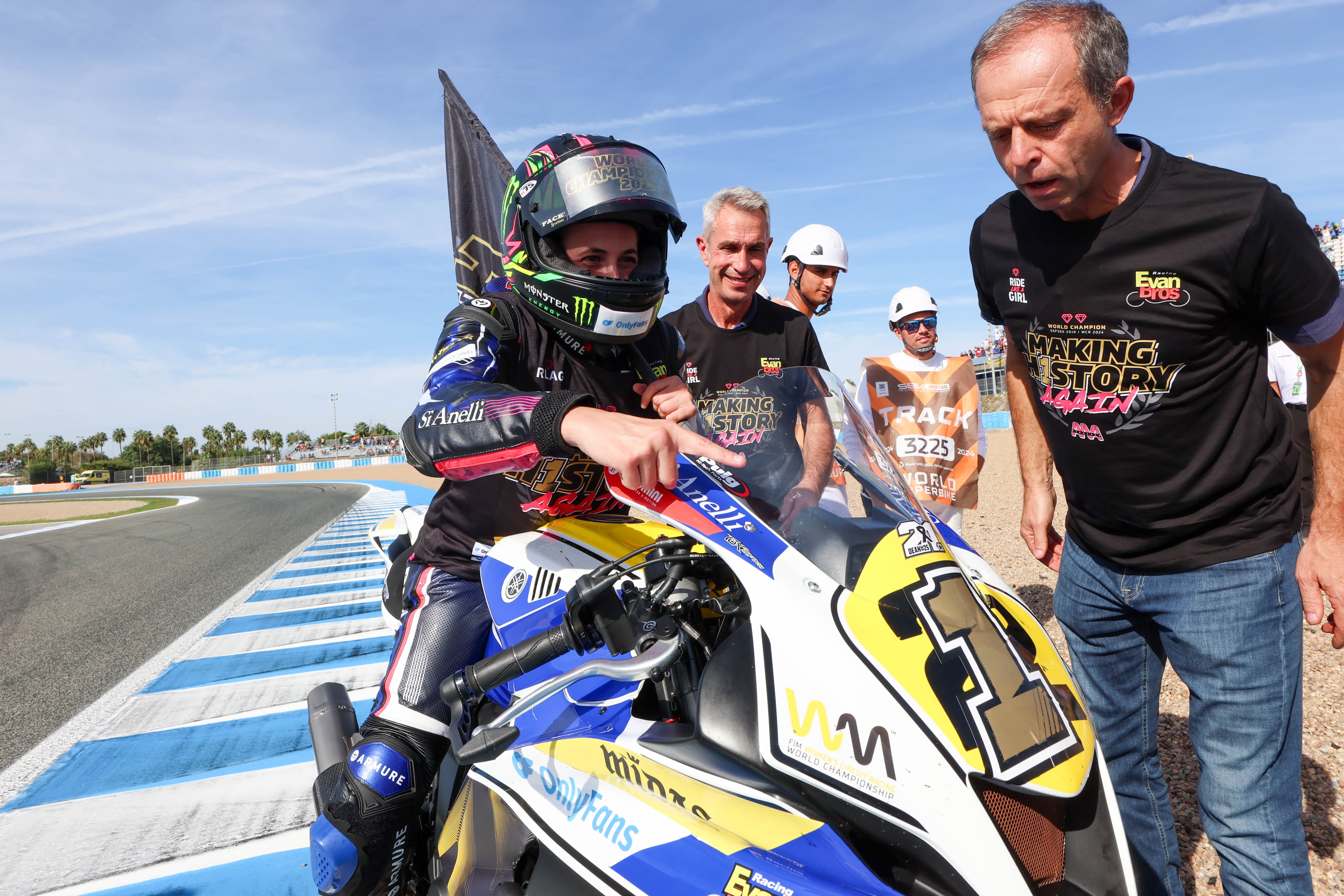 Ana Carrasco se adjudica el título en el Mundial de motociclismo femenino