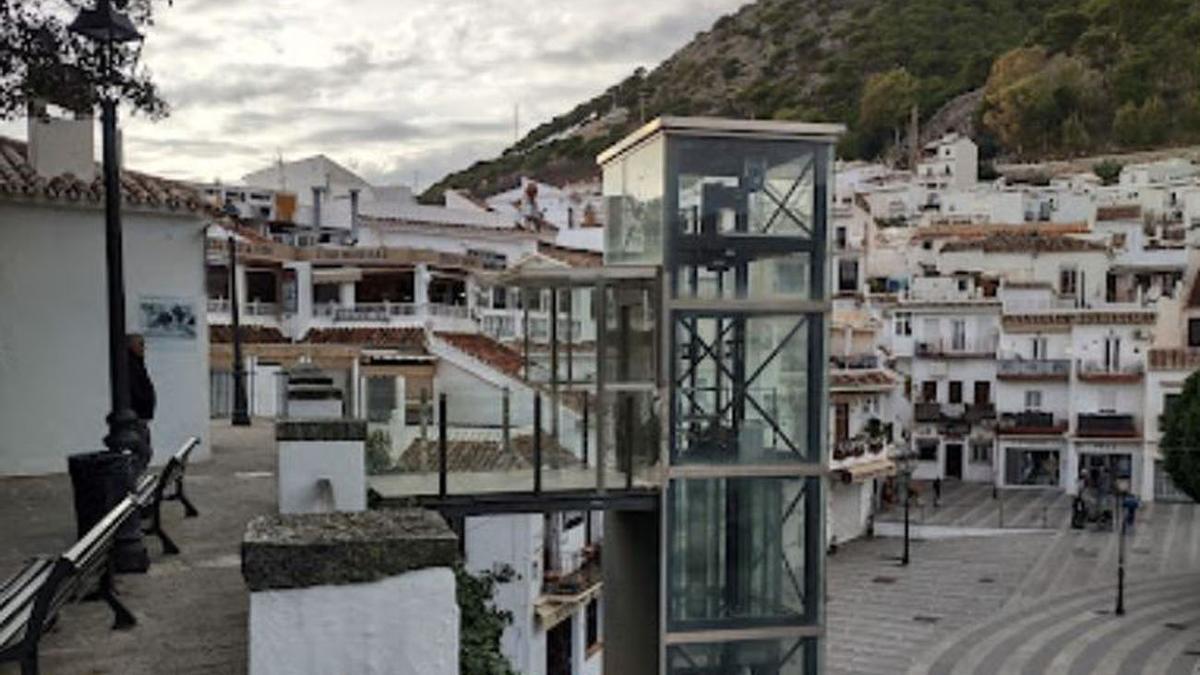 El ascensor donde se produjo el accidente