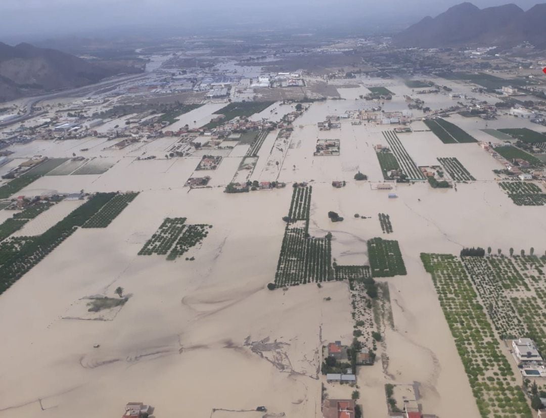 Las inundaciones causadas por la gota fría han causado daños en los campos de numerosos puntos de la Comunitat Valenciana