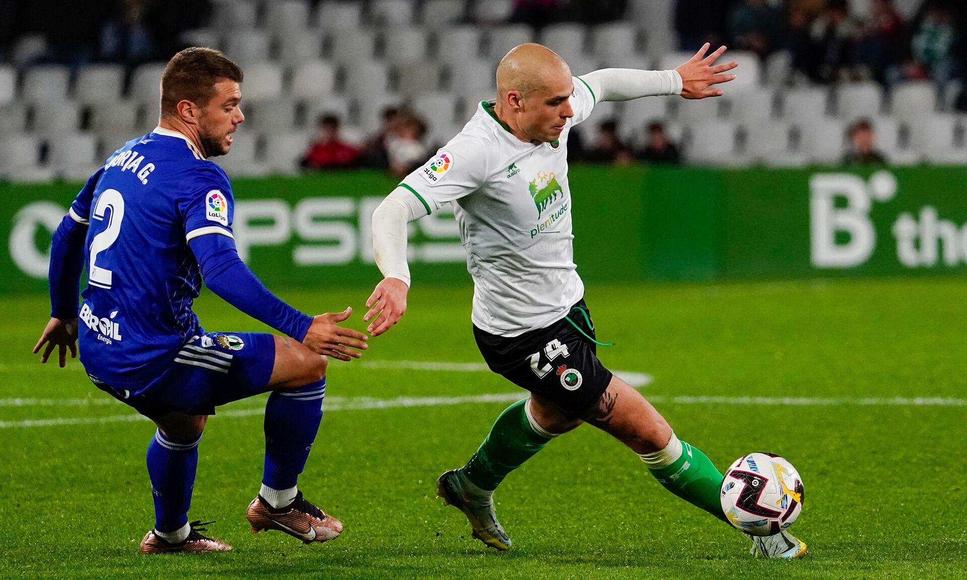 Jorge Pombo, durante el Racing - Burgos