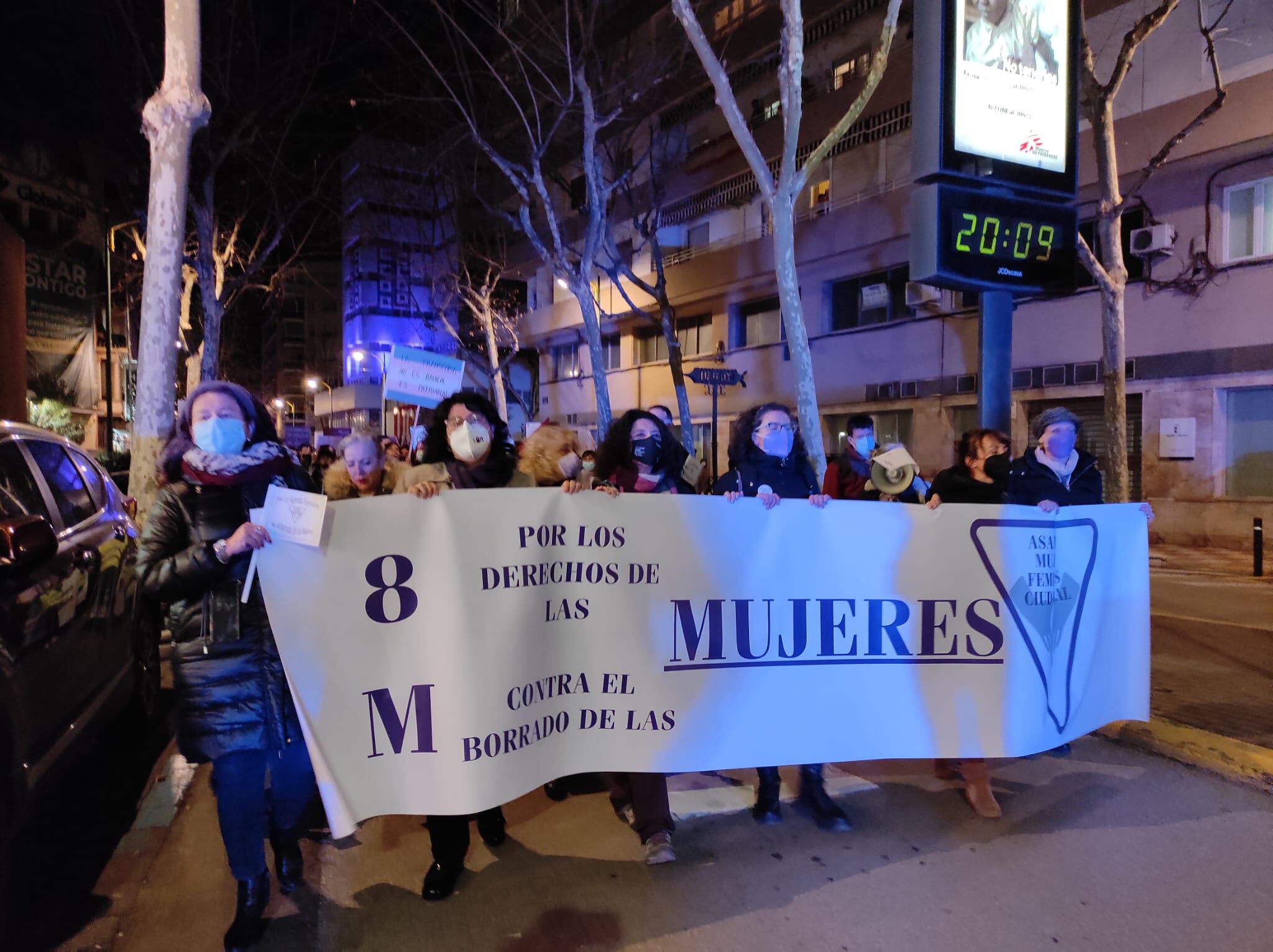 Cabecera de la manifestación del 8M en la capital este martes