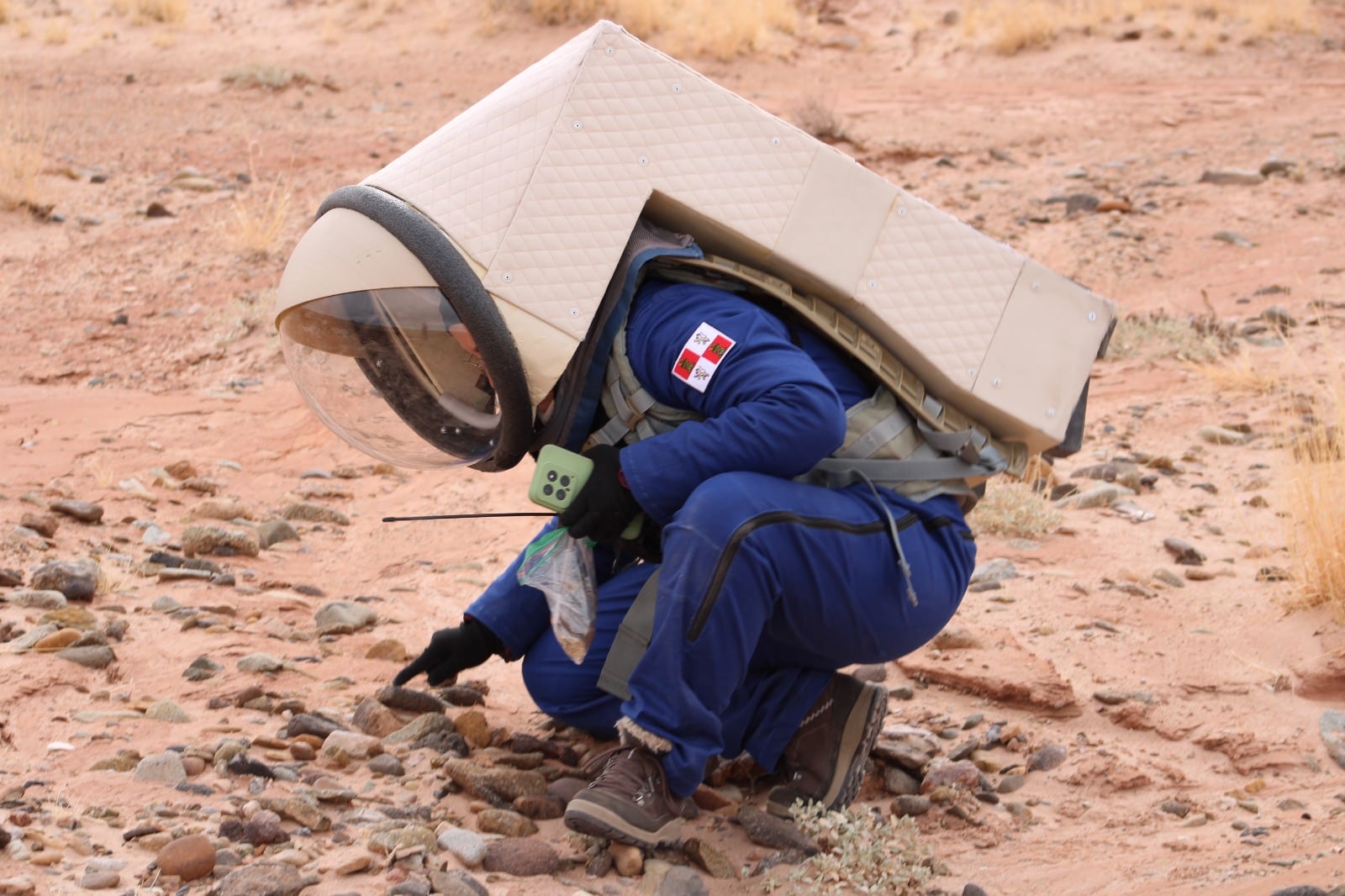 La investigadora y profesora de la URJC, Jennifer García Carrizo, durante su simulación en el desierto de Utah (Estados Unidos) / FOTO CEDIDA