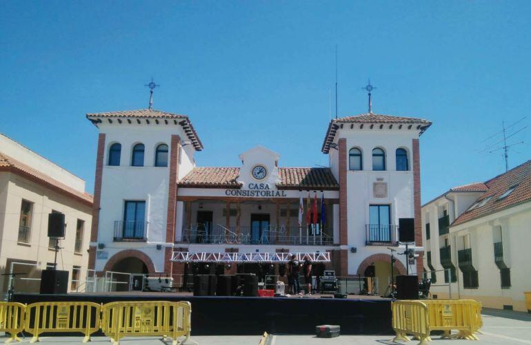 Fachada del Ayuntamiento de Pinto