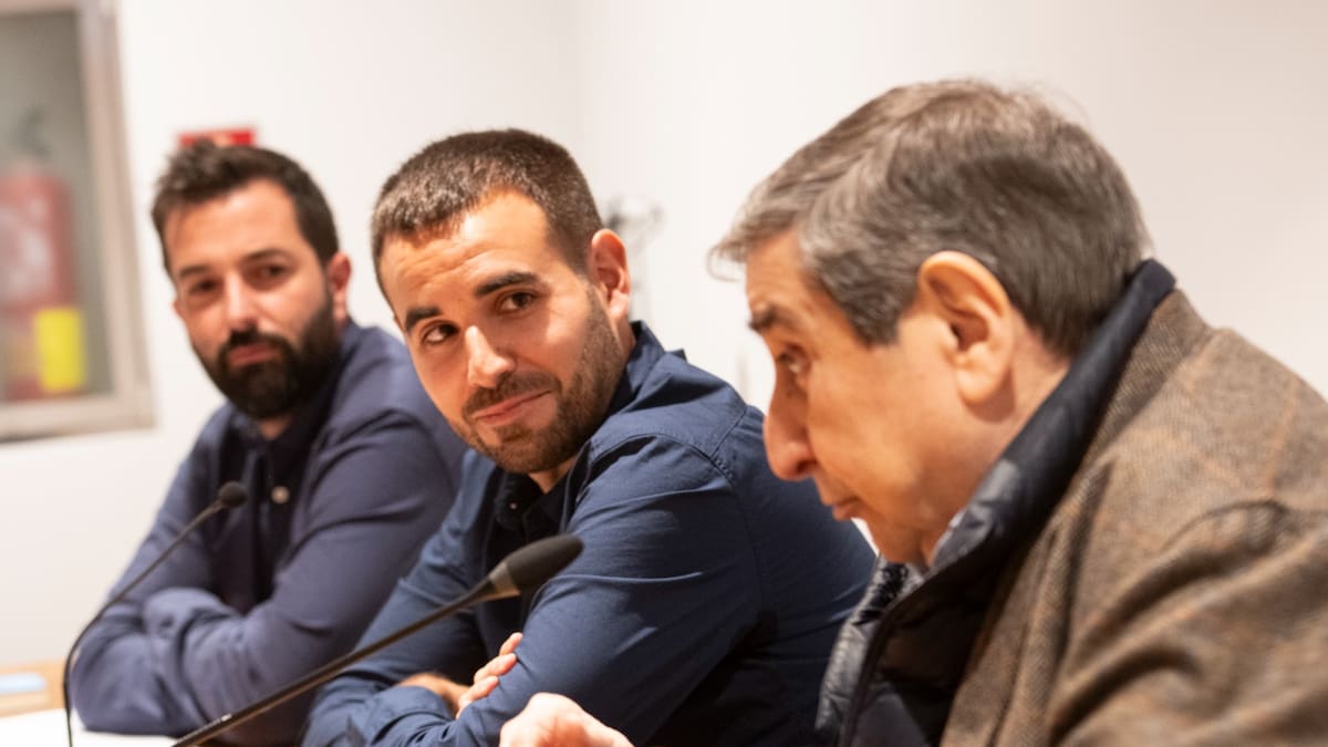 Javier Guillén publica la contrahistoria del penalti de Djukic