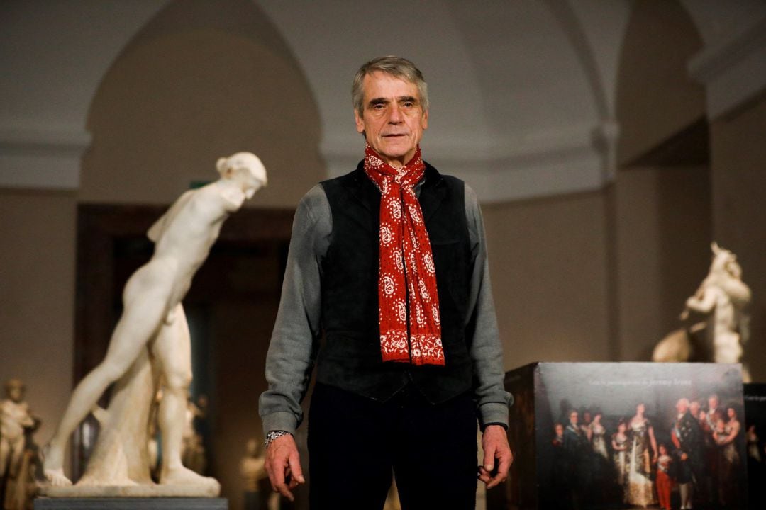 El actor británico Jeremy Irons durante la presentación del documental &#039;Pintores y reyes del Prado&#039; en el Museo del Prado en Madrid este miércoles