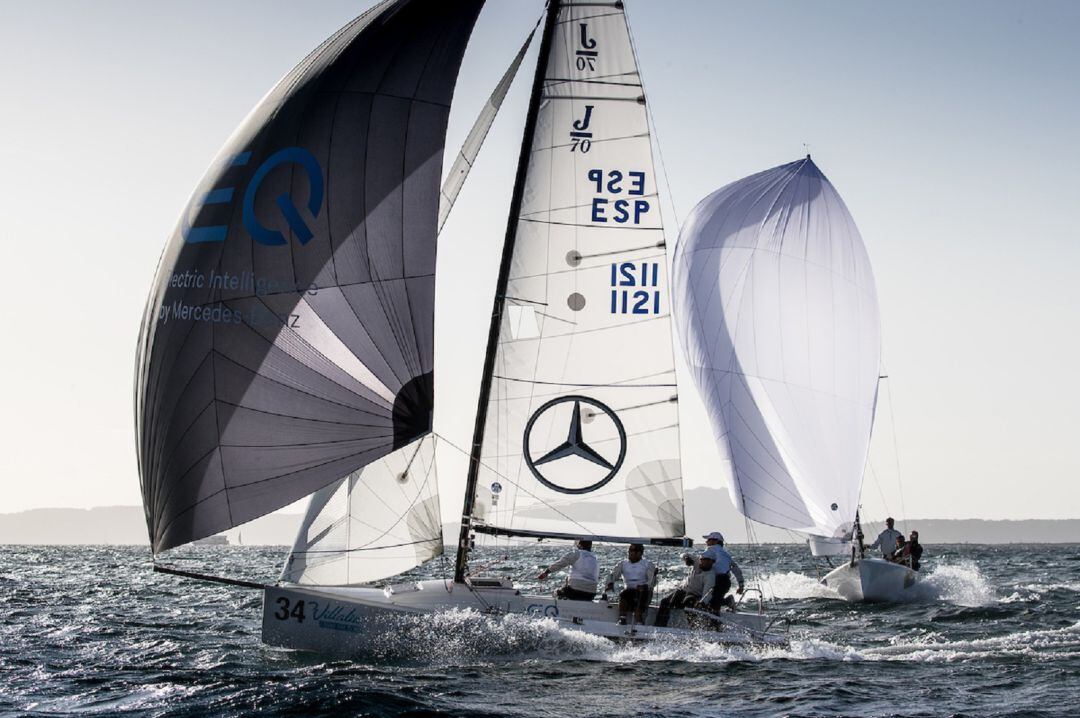 Un momento de la regata en Vigo.