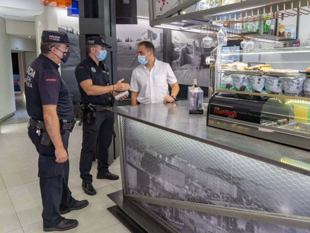 La Policía Local de Cartagena intensifica las labores de control para frenar la curva de contagios por COVID