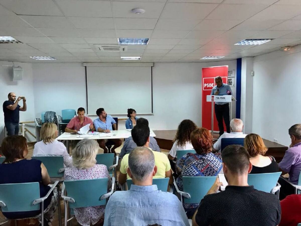 El PSIB proclama sus candidaturas a los ayuntamientos ibicencos y los Consells