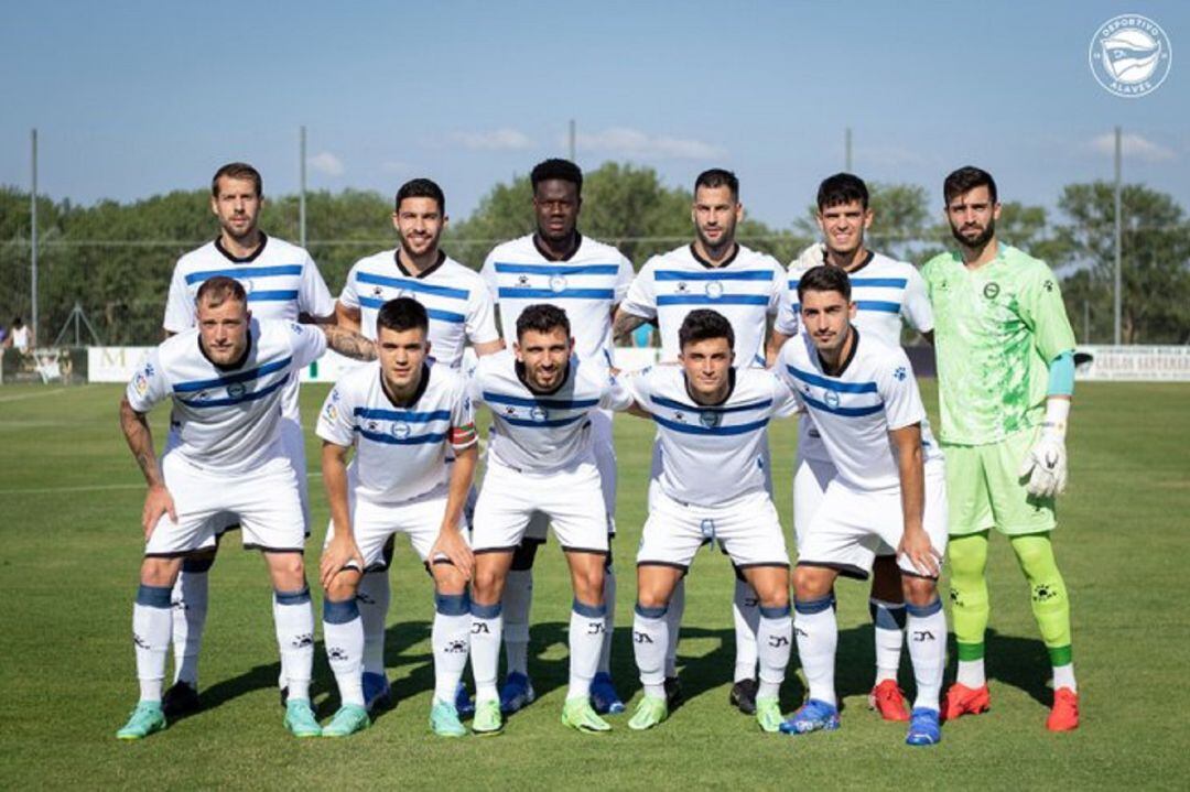 Alineación inicial en el partido disputado en Laguardia.