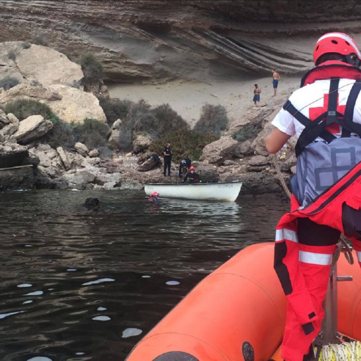 Diego Conesa reconoce, sobre la llegada de pateras, que son "los días más complicados de este año"