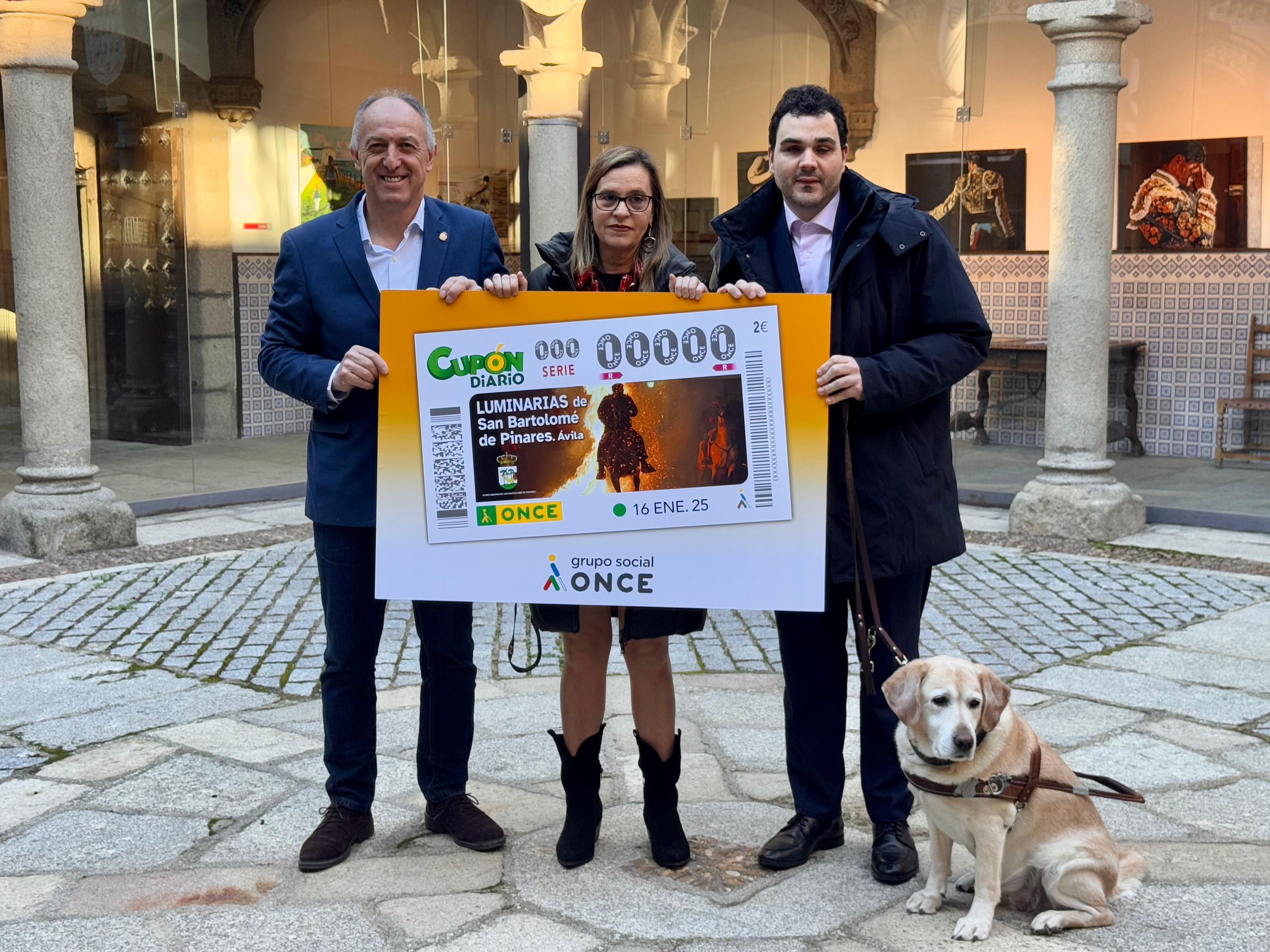 Presentación del cupón dedicado a Las Luminarias