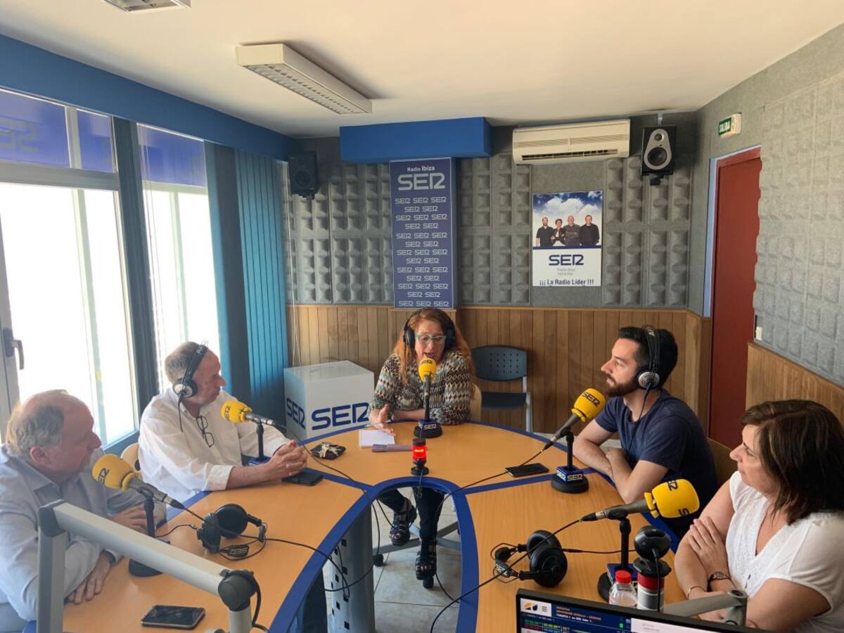 La constitución de los ayuntamientos y los gobiernos de coalición, en la 'Tertulia Política'