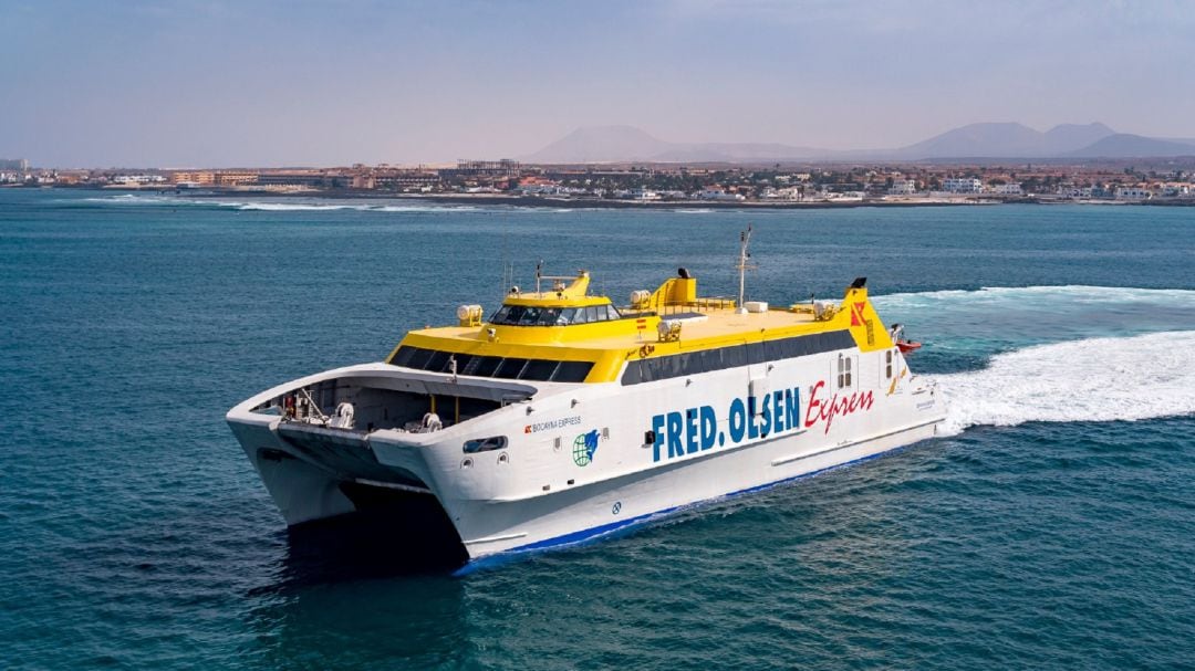 El fast ferry Bocayna Express.