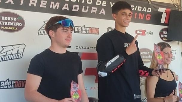 Joel Valero en el podio