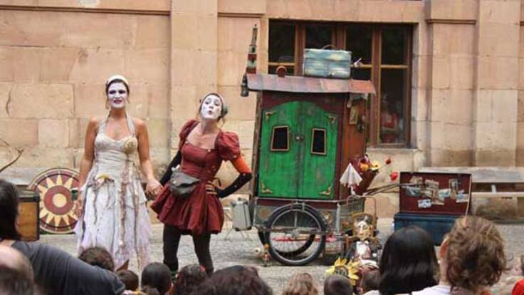 Gloria Gonzalo, concejala de Cultural del ayuntamiento de Soria, presentan la campaña cultural de verano