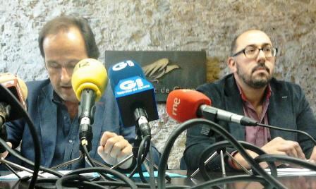 Un moment de la presentació de les novetats del curs 2014-2015. Bonet, a l'esquerra.