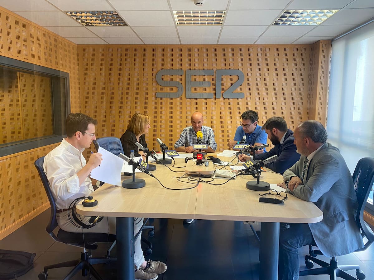 Junta de Portavoces de Radio Valladolid. Debate sobre los presupuestos municipales