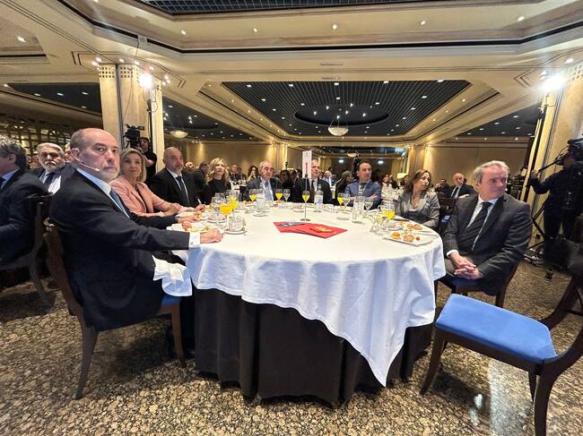 Mesa principal del CONVERSA: Aragón, ventajas competitivas la economía 2024